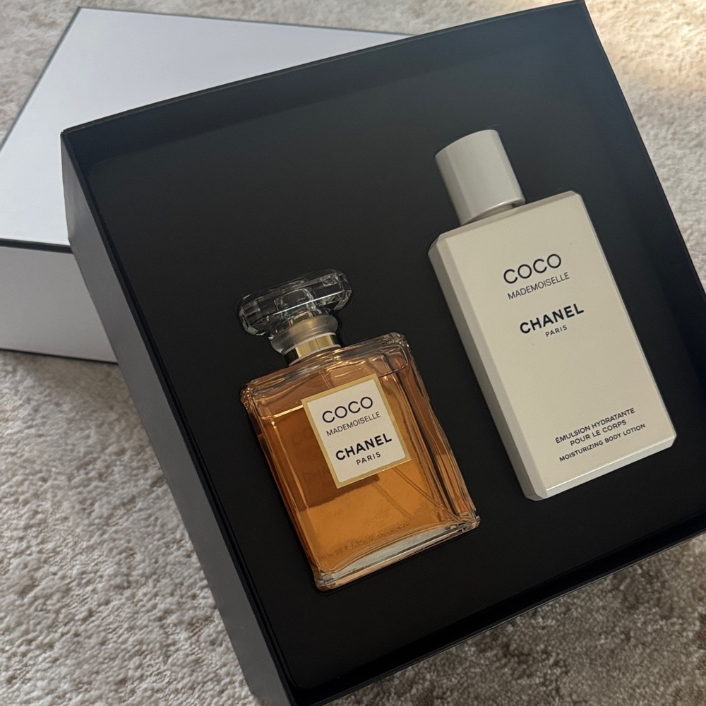 CHANEL Coco Mademoiselle Perfume & Lotion Set